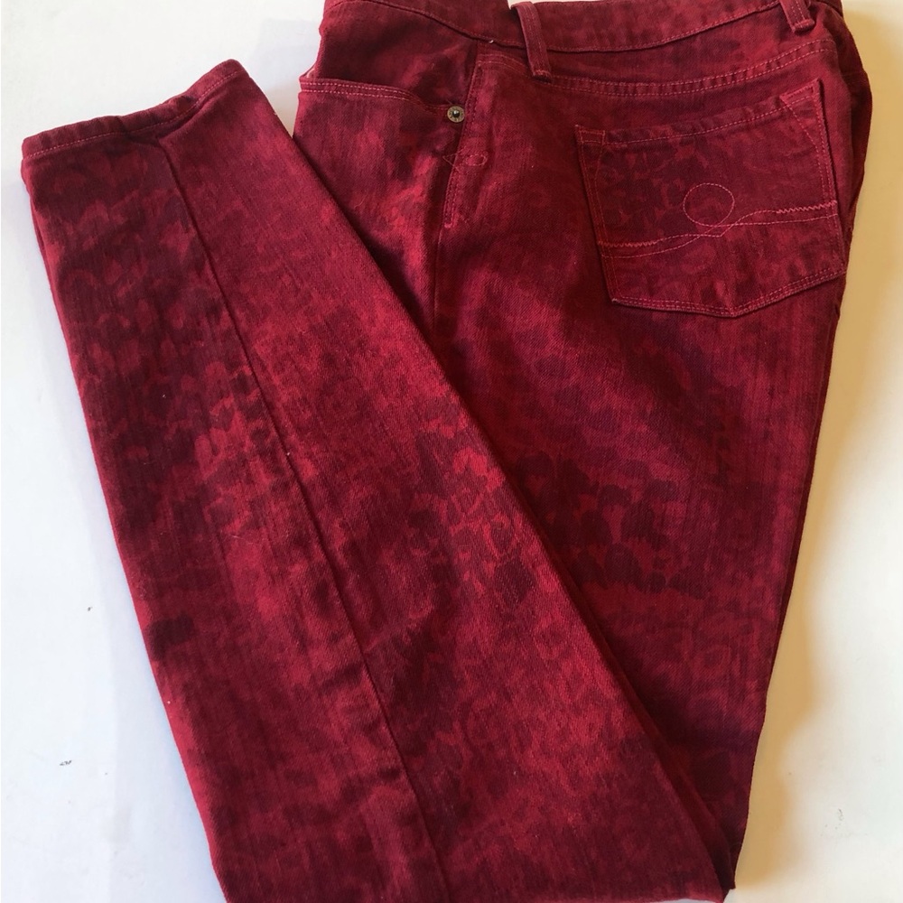 Lucky Brand “Legend Sofia”Women’s  Distressed Jeans Cherry Red Size 28 Pre-owned